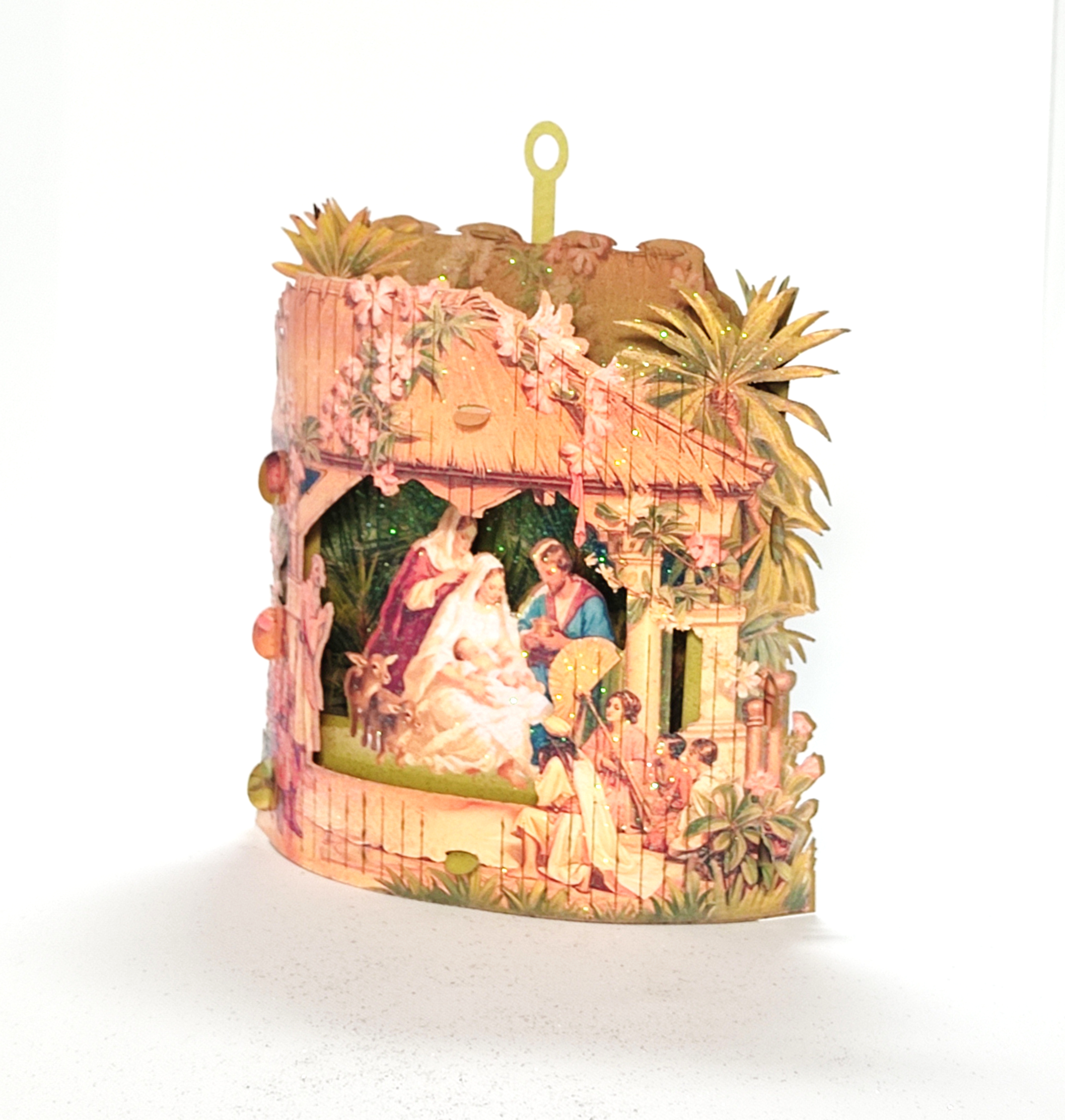#83 Traditional Christmas Cretche 3d paper ornament (2)